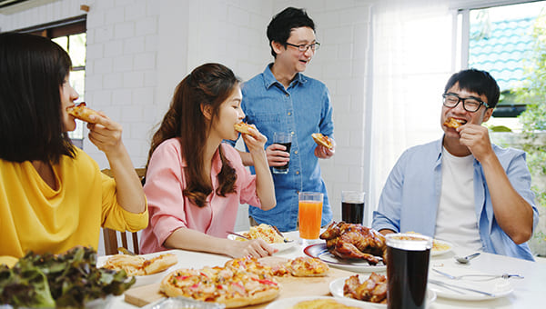 new year party, Christmas party, popular snacks, top snacks, free foods, new year eve