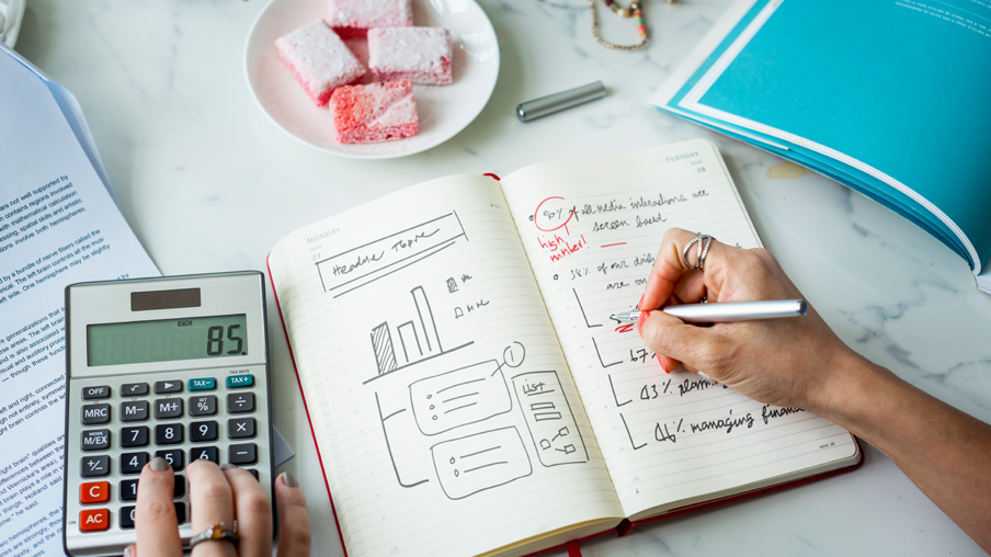 Saving Smarts: 5 Budgeting Tips for Different Life Stages with e-Payment, Utility Bills, and Cash Rebates